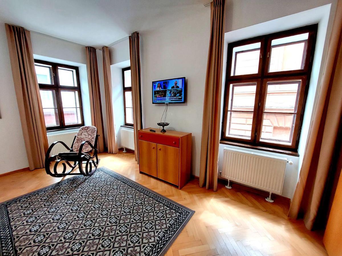 Appartamento Casa Roth Braşov Esterno foto