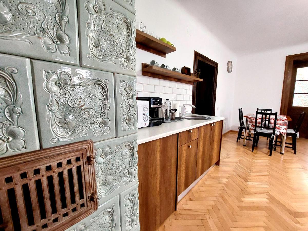 Appartamento Casa Roth Braşov Esterno foto
