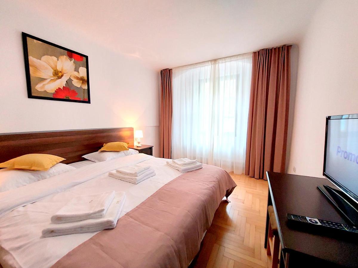 Appartamento Casa Roth Braşov Esterno foto