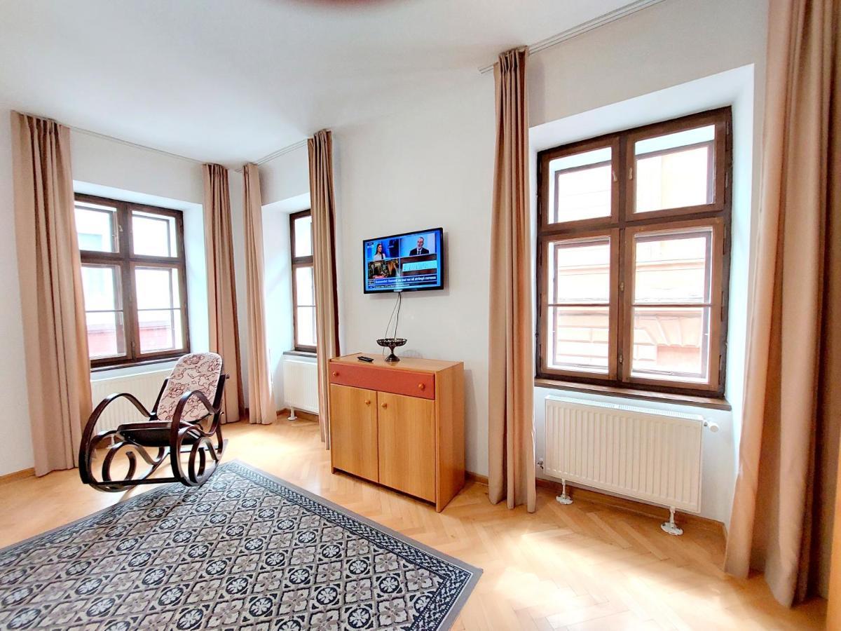 Appartamento Casa Roth Braşov Esterno foto