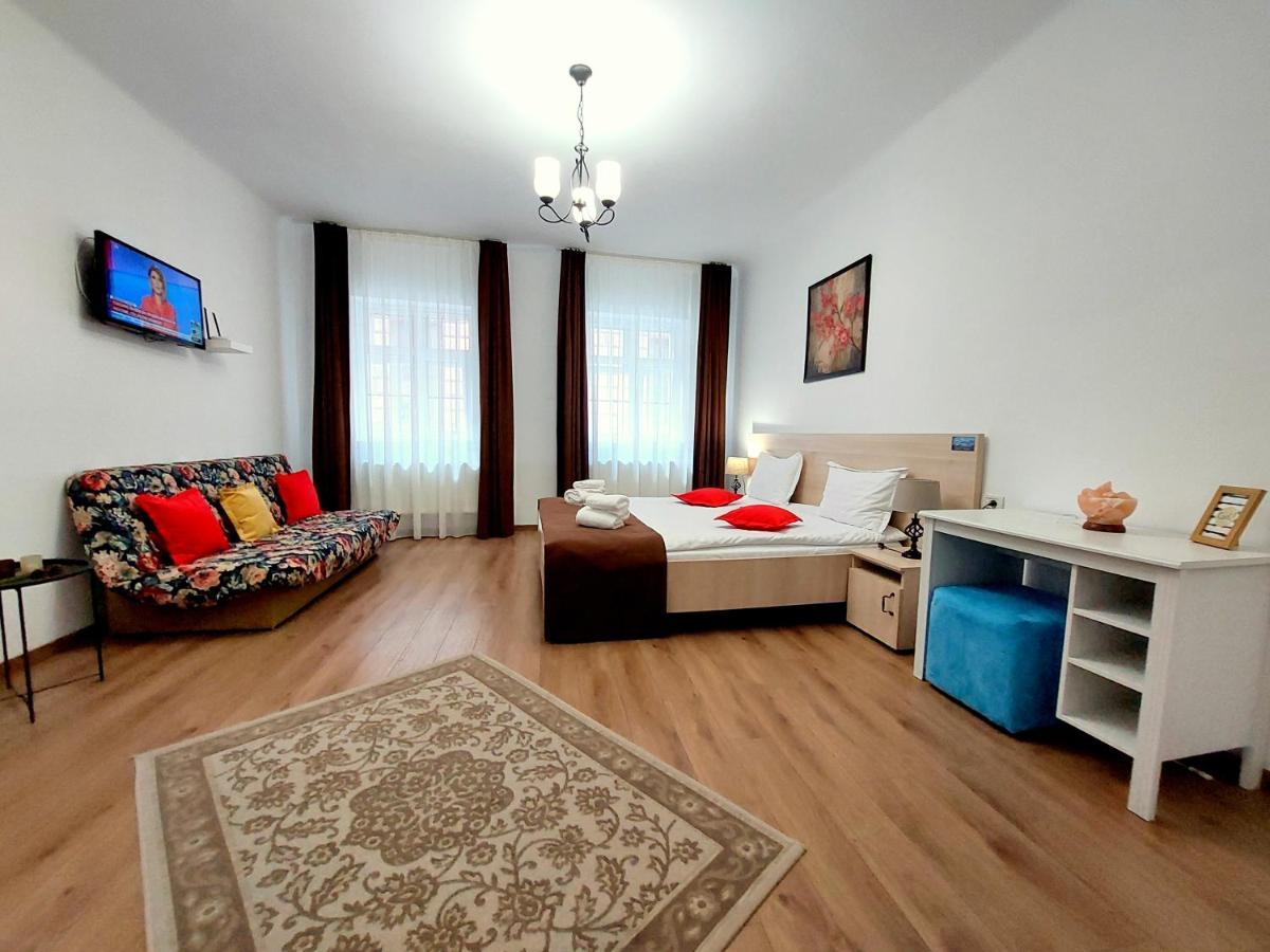 Appartamento Casa Roth Braşov Esterno foto